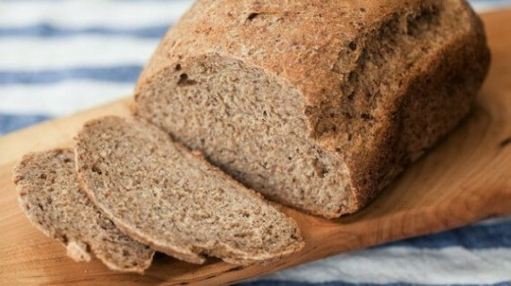 make-your-own-bread-at-home-that-treats-cholesterol-and-diabetes